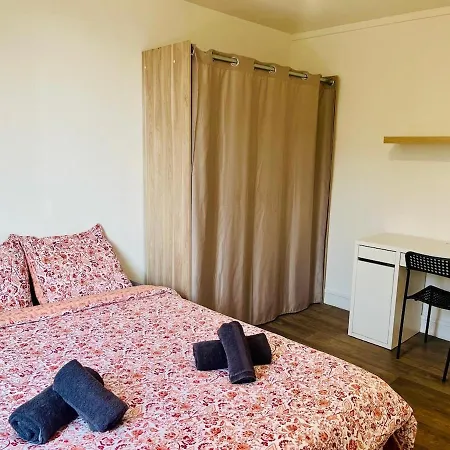 Dalikyda Les Reves De Massillon Parking Gratuit Dans Le Rue Lejlighed